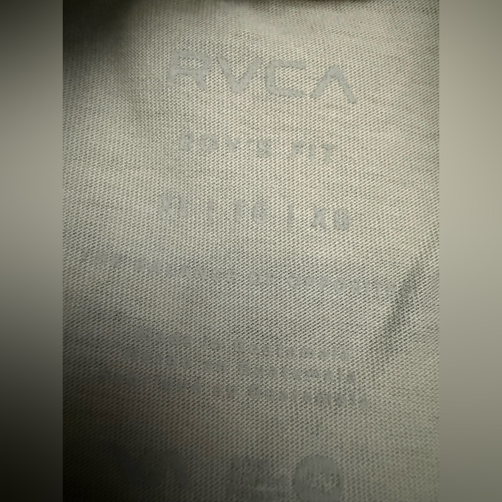 RVCA Boys Shirt NWT - Picture 4 of 4